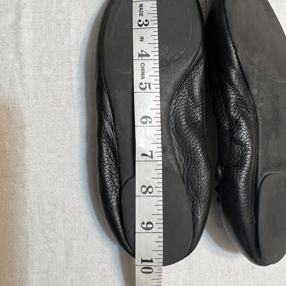 Tory Burch Black Leather Reva Ballet Flats Size 7 Logo Medallion Round Toe - Picture 3 of 5